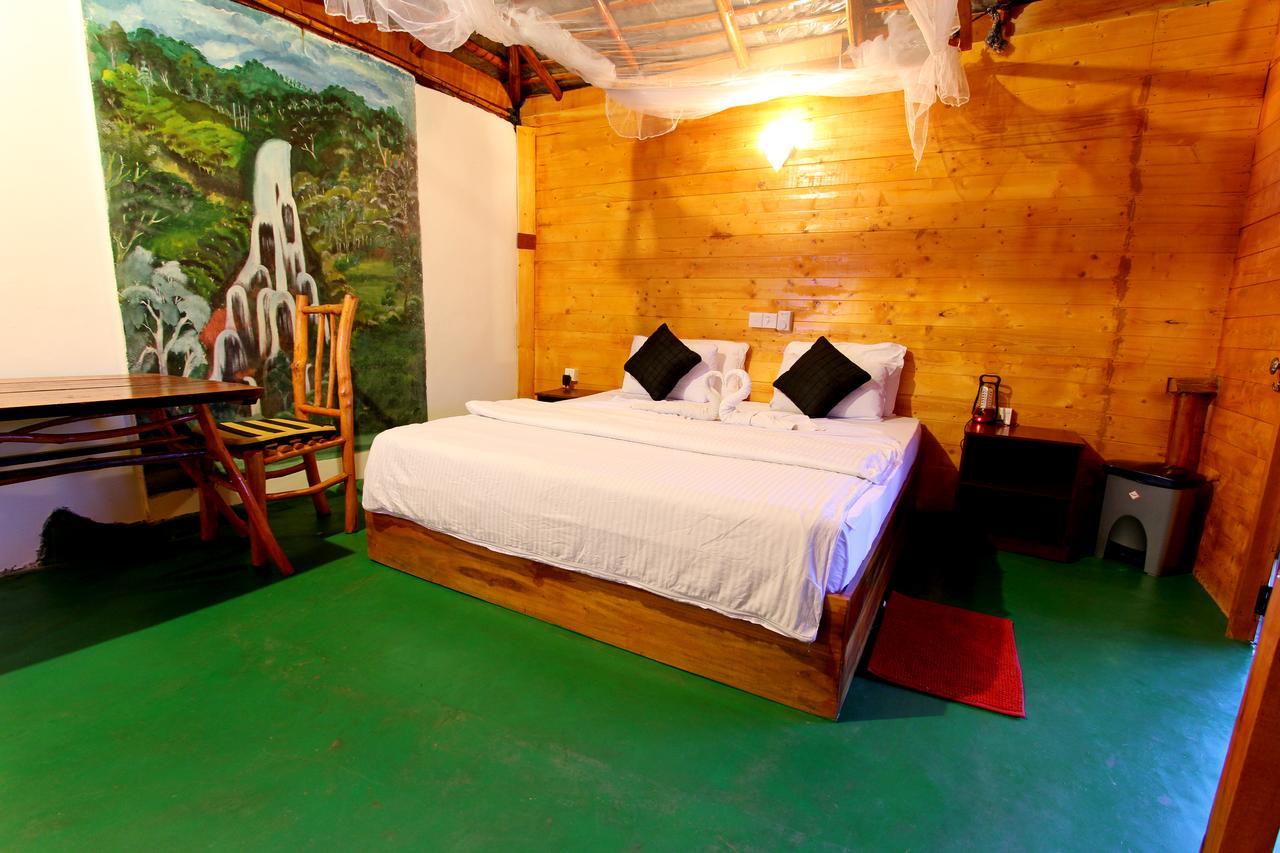 เอลลา แบมบู คาบานา Bed & Breakfast ภายนอก รูปภาพ