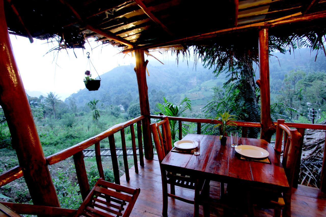 เอลลา แบมบู คาบานา Bed & Breakfast ภายนอก รูปภาพ
